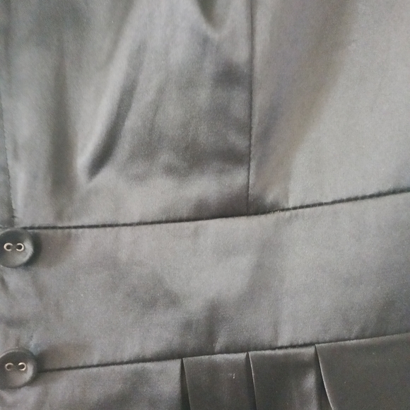 Women's Short Sleeved Suit Jacket - Picture 2 of 4